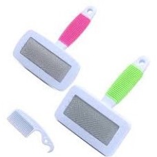  Aparatlı Tüy Temizleme ve Tarama Fırçası ( Yeşil )